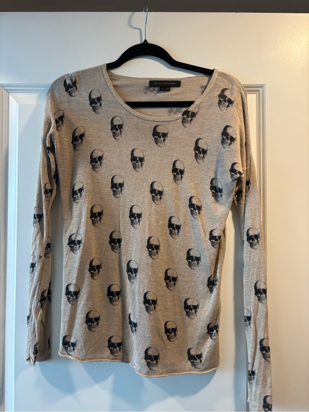 Skull Cashmere 100% Linen Long Sleeve Top Pullover